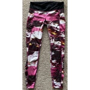 Lululemon Speed Tight‎ IV Full-On Luxtreme Wind Berry Rumble Size 10